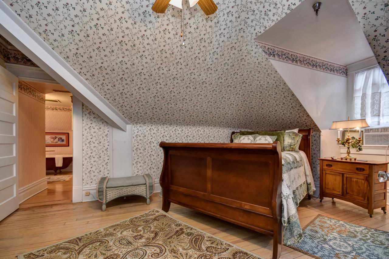 The Mansion At Elfindale Bed & Breakfast Springfield Bilik gambar